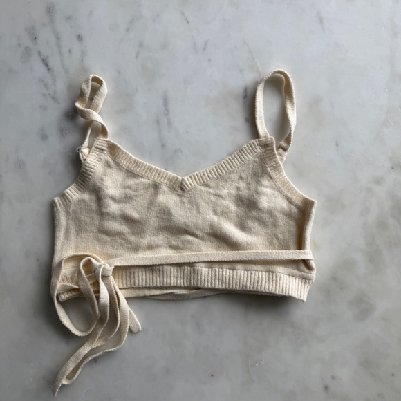 SET ACTIVE Tops - Set Active - Cream Crop Top